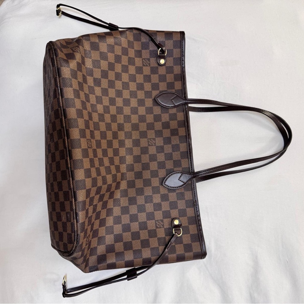 Designer Checkered Brown Tote Bag with Pink Ballerina Interior Right Logo - Picture 11 of 12